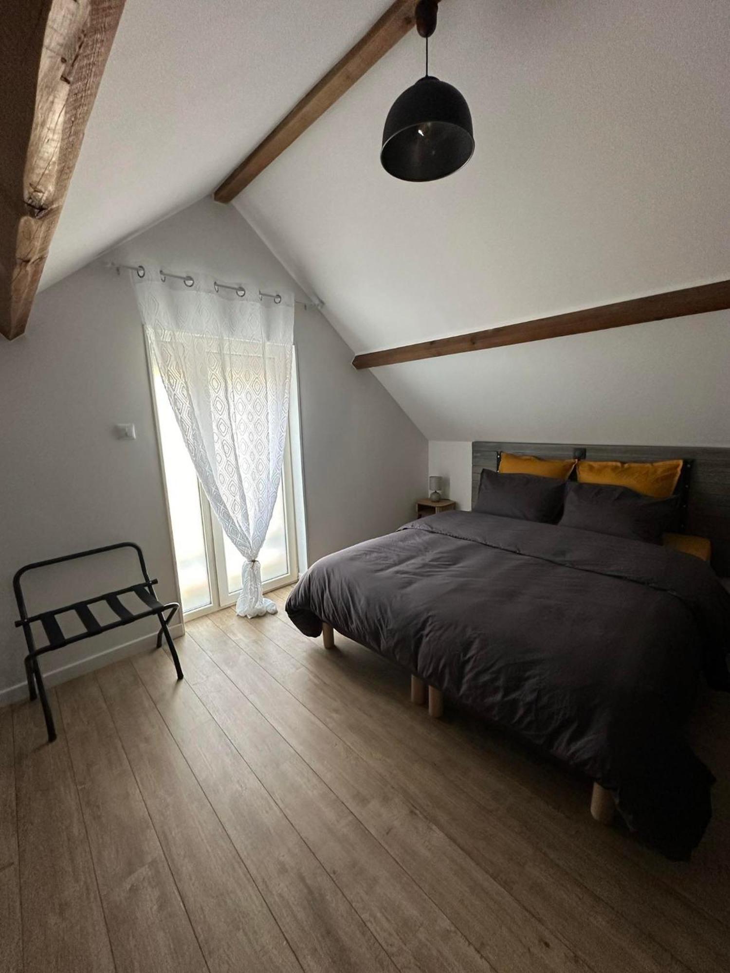 Au 112 Maison D'Hotes Estrees-Saint-Denis Bagian luar foto